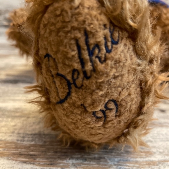 Belkie 1999 Christmas Bear - Picture 3 of 5